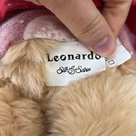 Collectible Holiday Teddy Bear - Leonardo 2001 - Picture 4 of 5